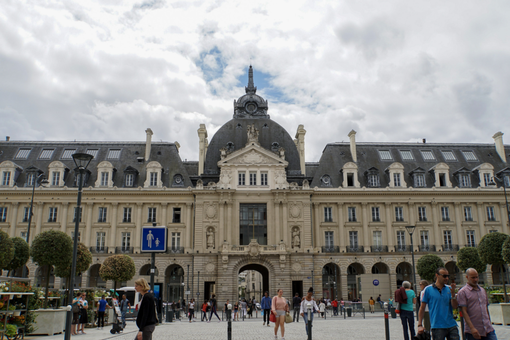 ستودي شووت جامعة فرساي