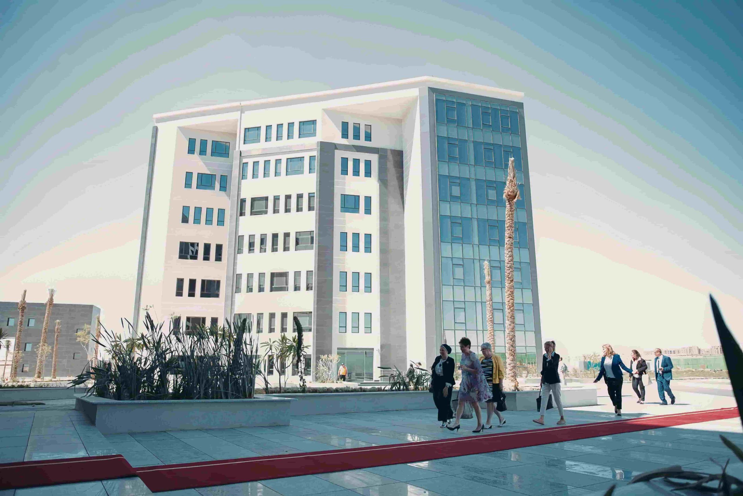 جامعة الأمير إدوارد بالقاهرة جامعة الأمير إدوارد بالقاهرة