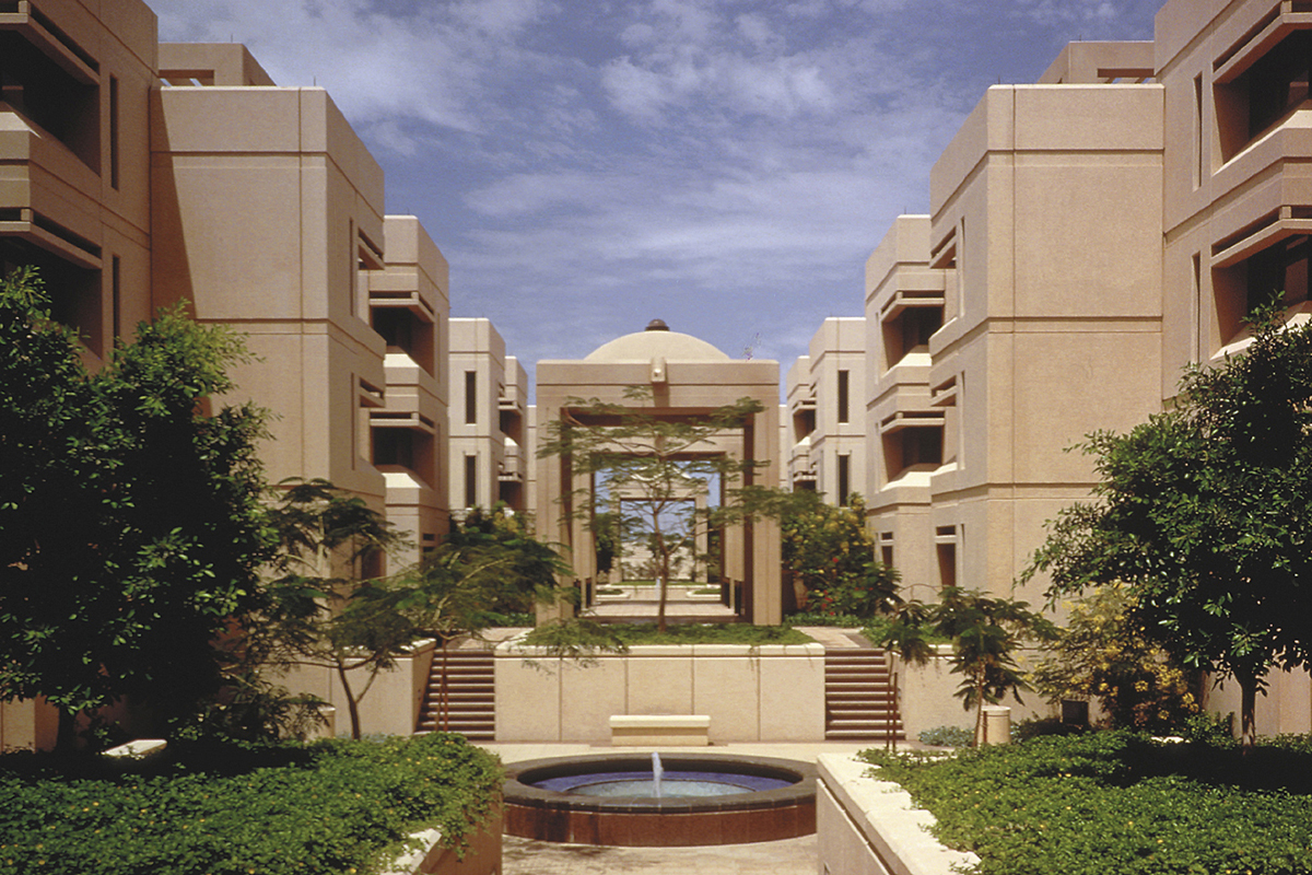 تخصصات جامعة الملك عبدالعزيز