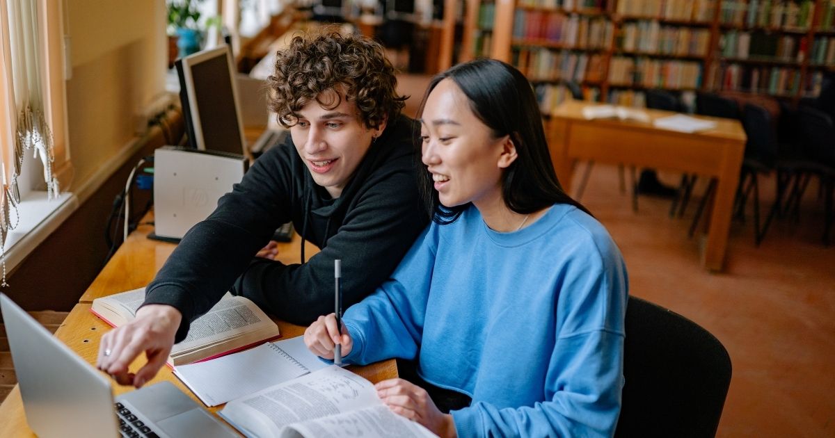 تخصصات دراسة الاقتصاد في كندا