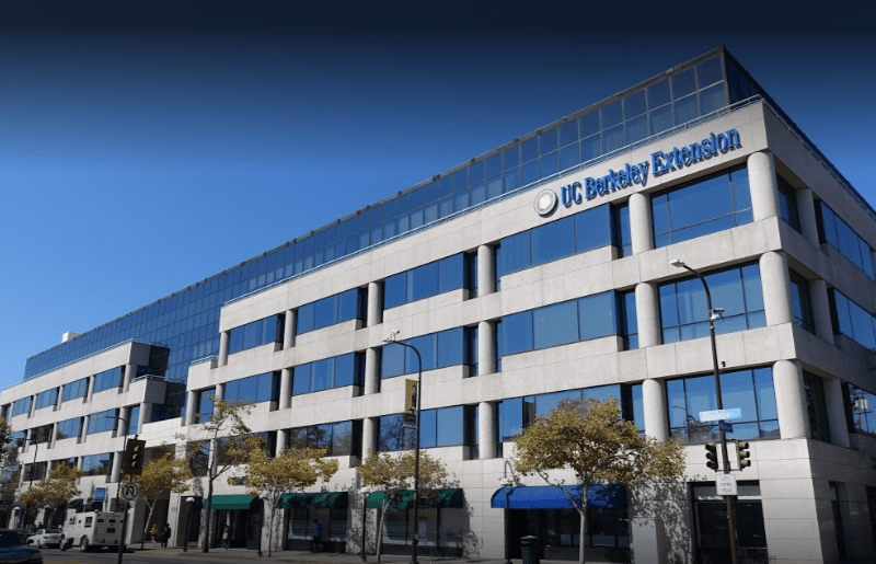 ستودي شووت تصنيفات جامعية جامعات في مجال الذكاء الاصطناعي